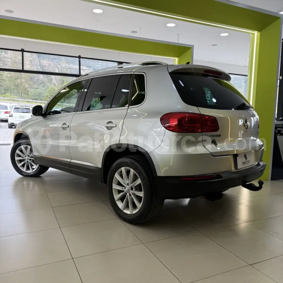 Foto 2 de Volkswagen Tiguan Sport Style