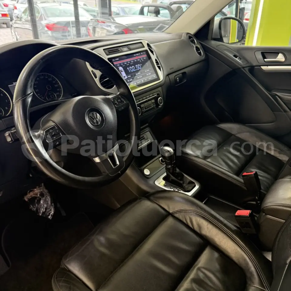 Foto 3 de Volkswagen Tiguan Sport Style