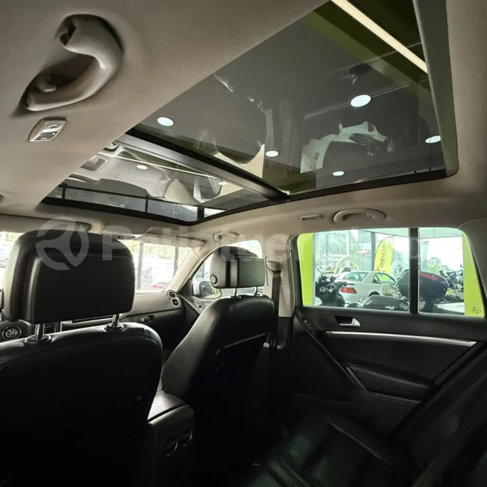 Foto 7 de Volkswagen Tiguan Sport Style