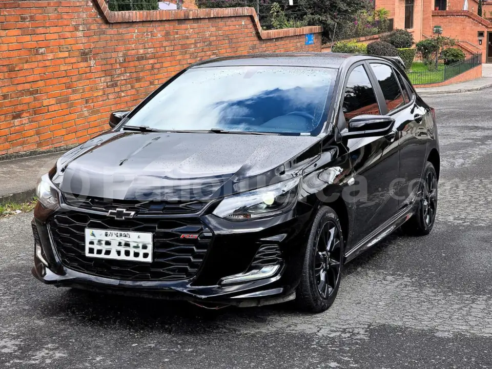 Foto 2 de Chevrolet ONIX RS