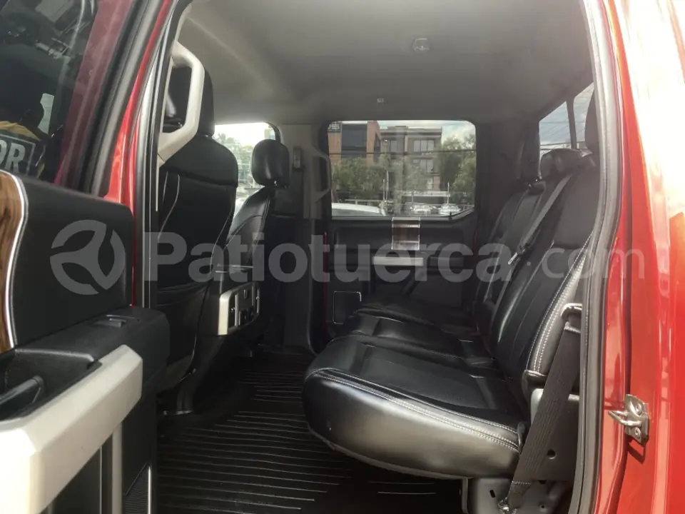 Foto 7 de Ford F150 Lariat