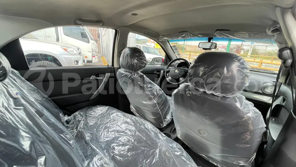 Foto 9 de Chevrolet Aveo Emotion GLS