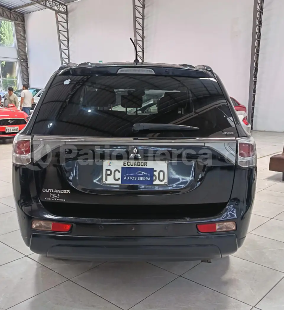 Foto 2 de Mitsubishi Outlander