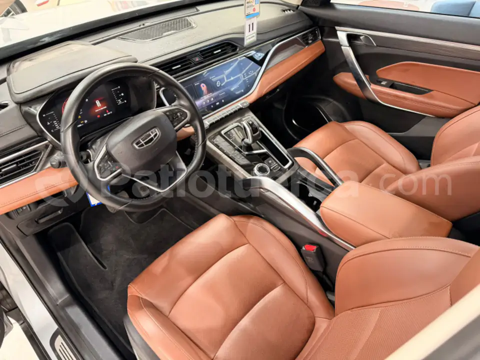 Foto 9 de Geely Azkarra