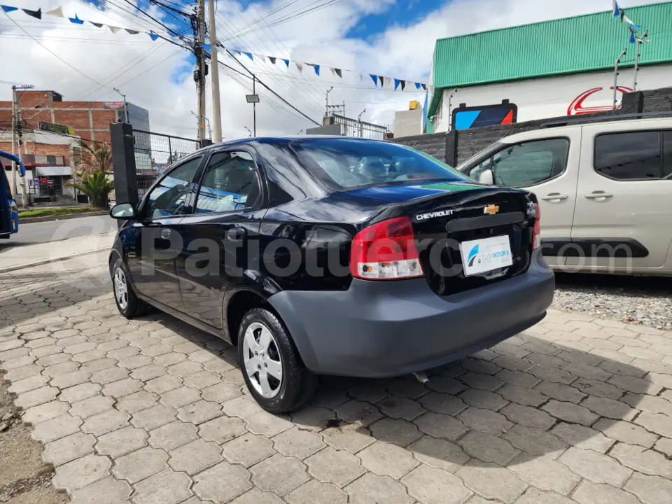 Foto 4 de Chevrolet Aveo Family