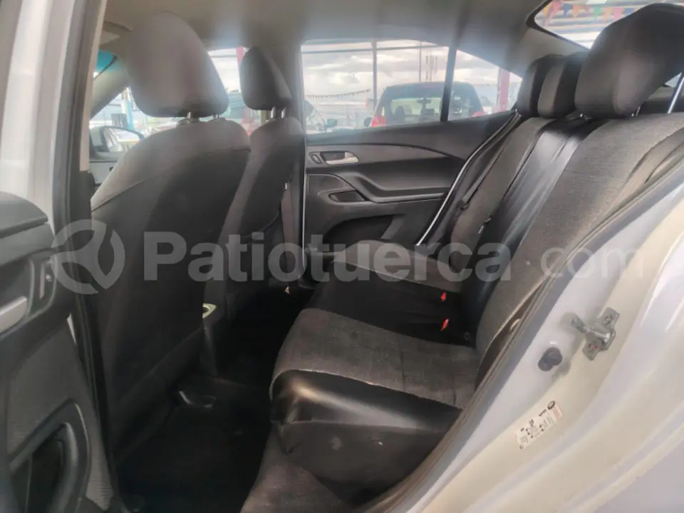Foto 8 de Chevrolet SAIL LS
