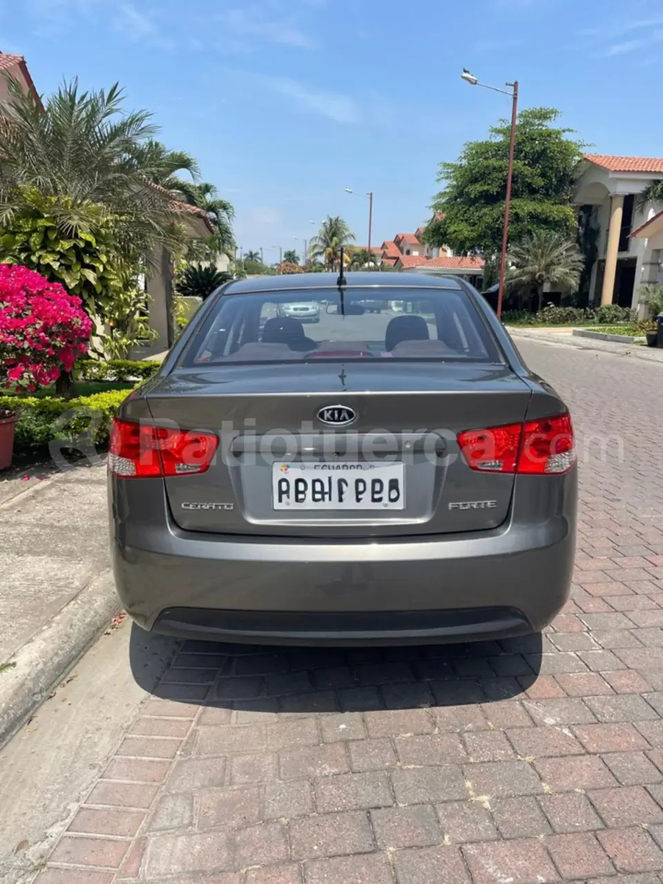 Foto 4 de Kia Cerato Forte