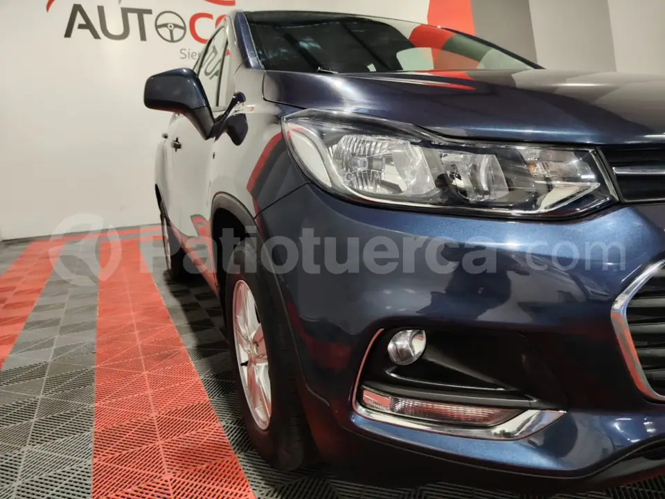 Foto 6 de Chevrolet Tracker LS