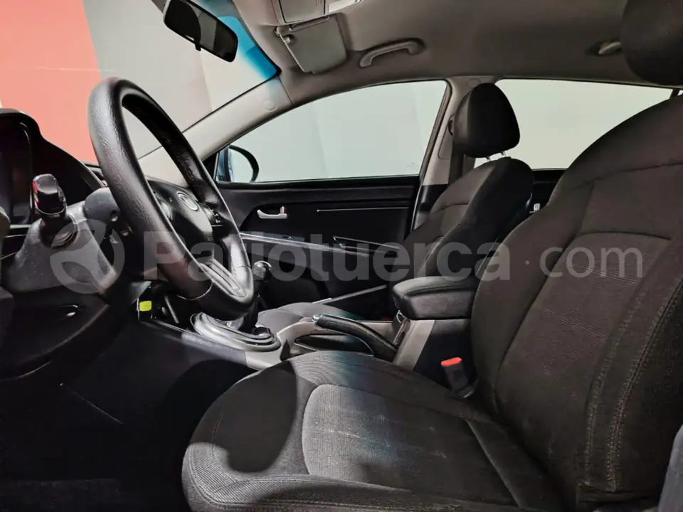 Foto 16 de Kia Sportage R