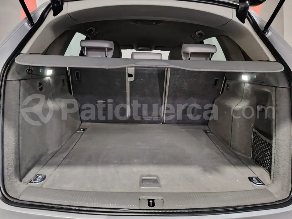 Foto 12 de Audi Q5 TFSI TIPTRONIC