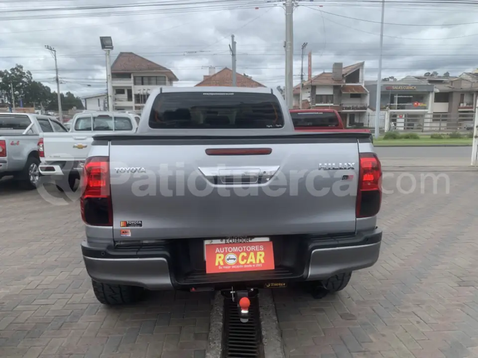 Foto 5 de Toyota Hilux CD 4x4 Diesel