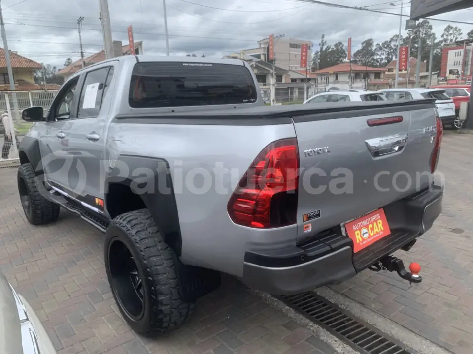 Foto 6 de Toyota Hilux CD 4x4 Diesel