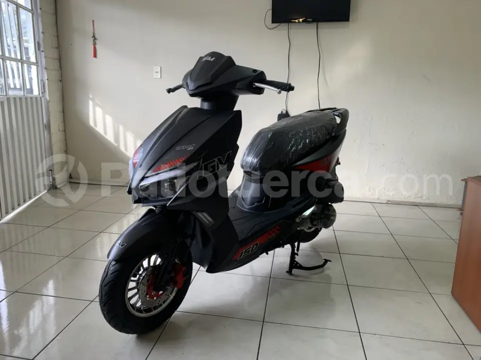 Foto 2 de IGM Snake Urban 150