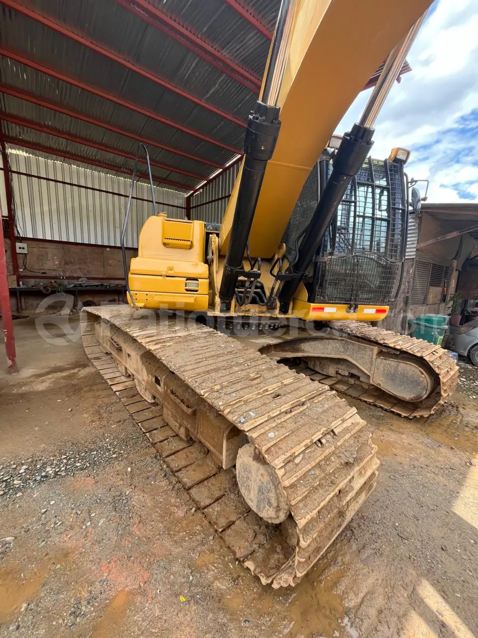 Foto 4 de Caterpillar 329DL