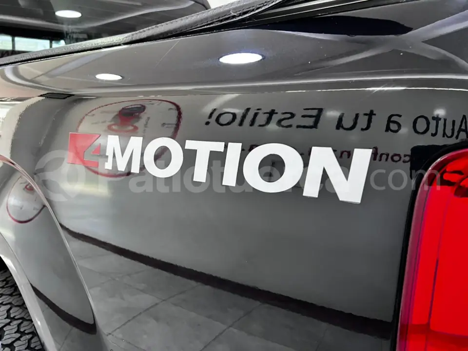 Foto 7 de Volkswagen Amarok TDI
