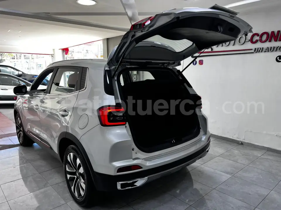 Foto 11 de Chery Tiggo 4 PRO