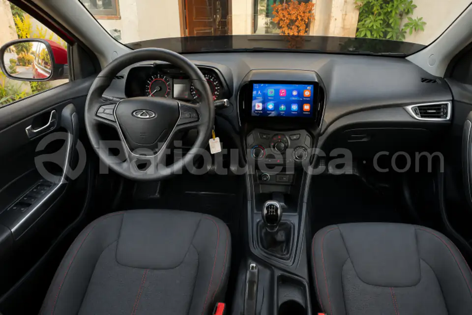 Foto 8 de Chery Arrizo 5 FL