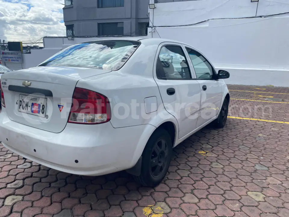 Foto 3 de Chevrolet Aveo Family