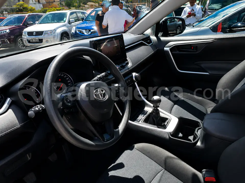 Foto 3 de Toyota RAV 4