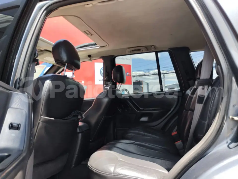 Foto 5 de Jeep Cherokee Laredo