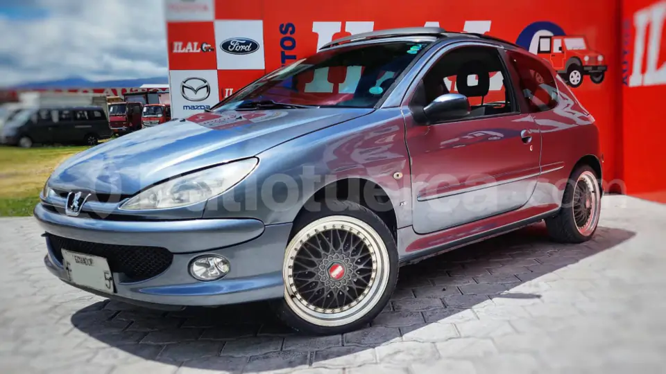 Foto 1 de Peugeot Berlina 206 Confort