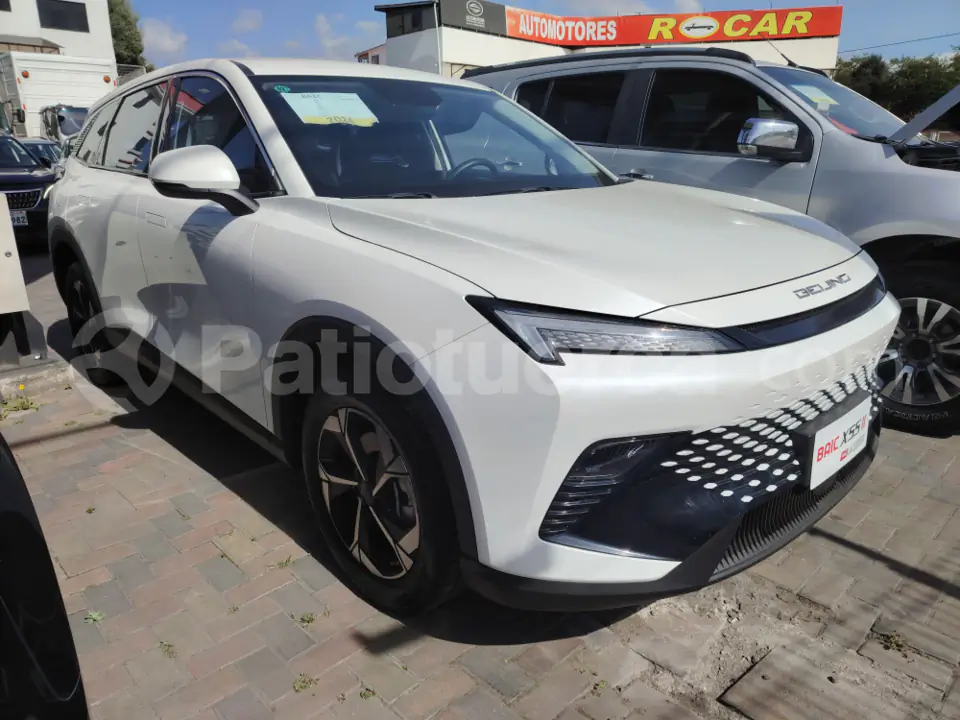 Foto 2 de Baic X55 LUXURY AC 1.5 5P 4X2 TA