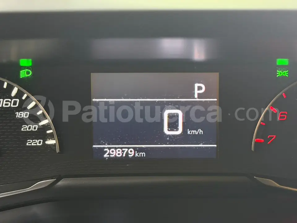 Foto 28 de Peugeot 2008 FIN L