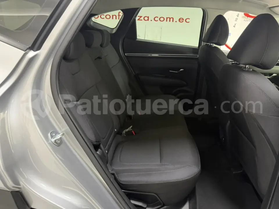 Foto 18 de Hyundai TUCSON NX4E GL