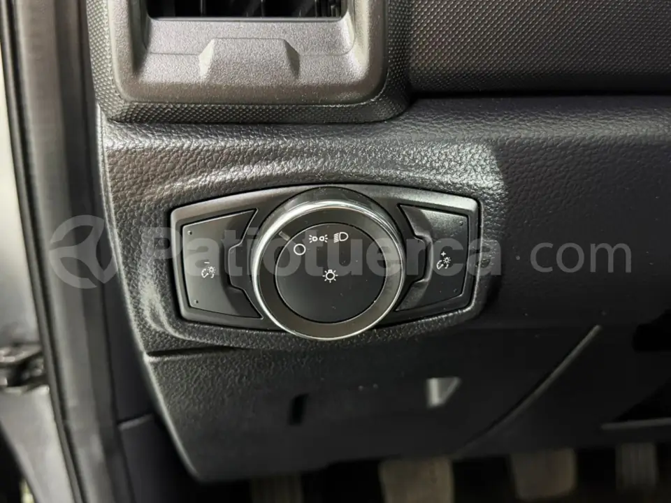 Foto 12 de Ford RANGER XL