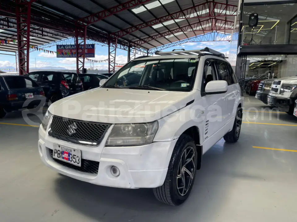 Foto 3 de Chevrolet Grand Vitara SZ