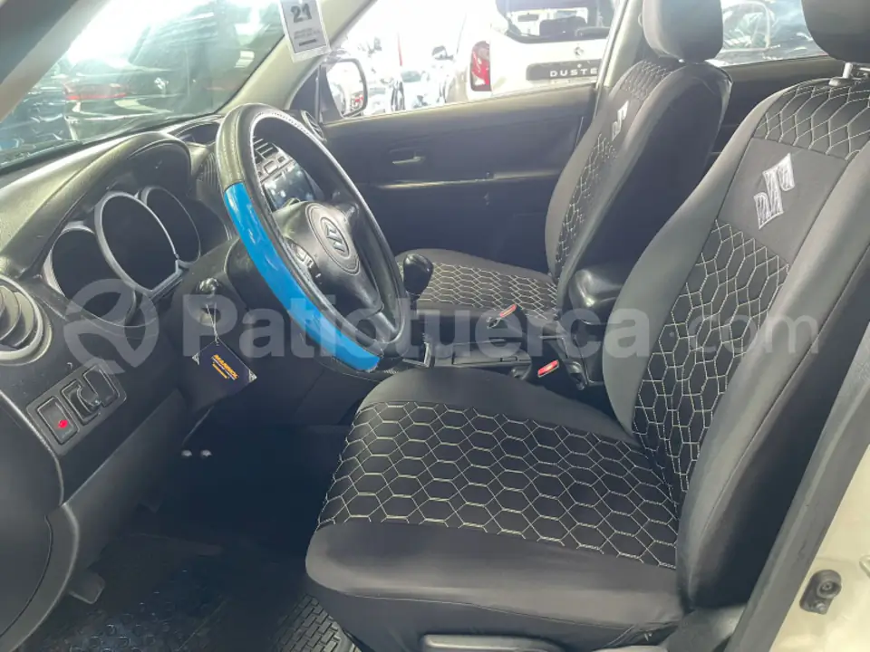 Foto 7 de Chevrolet Grand Vitara SZ