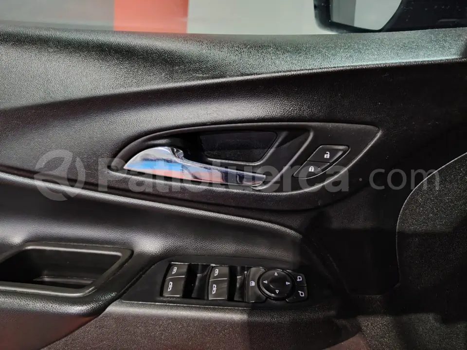 Foto 13 de Chevrolet Equinox  LS