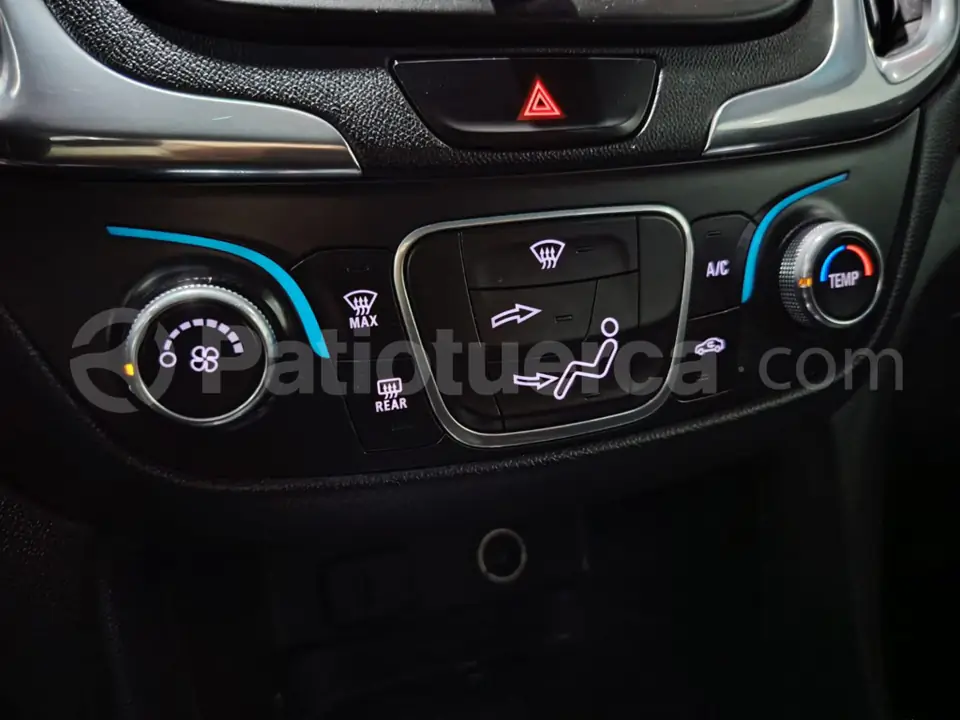 Foto 26 de Chevrolet Equinox  LS