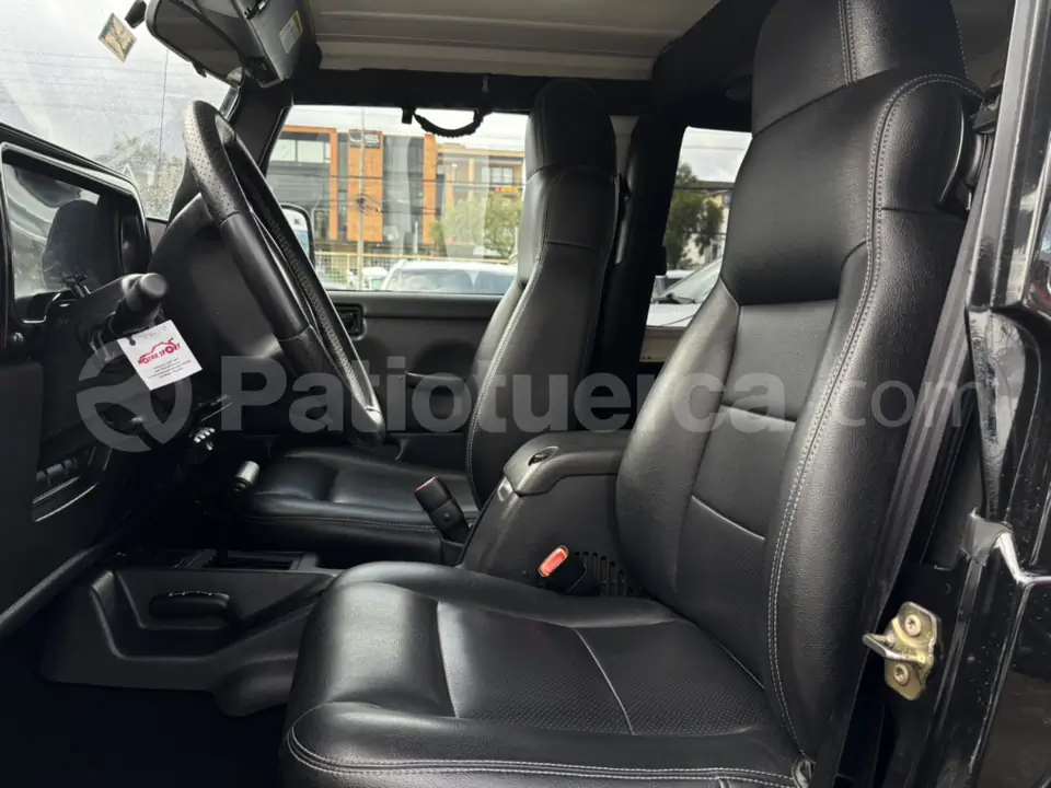 Foto 3 de Jeep Wrangler Rubicon