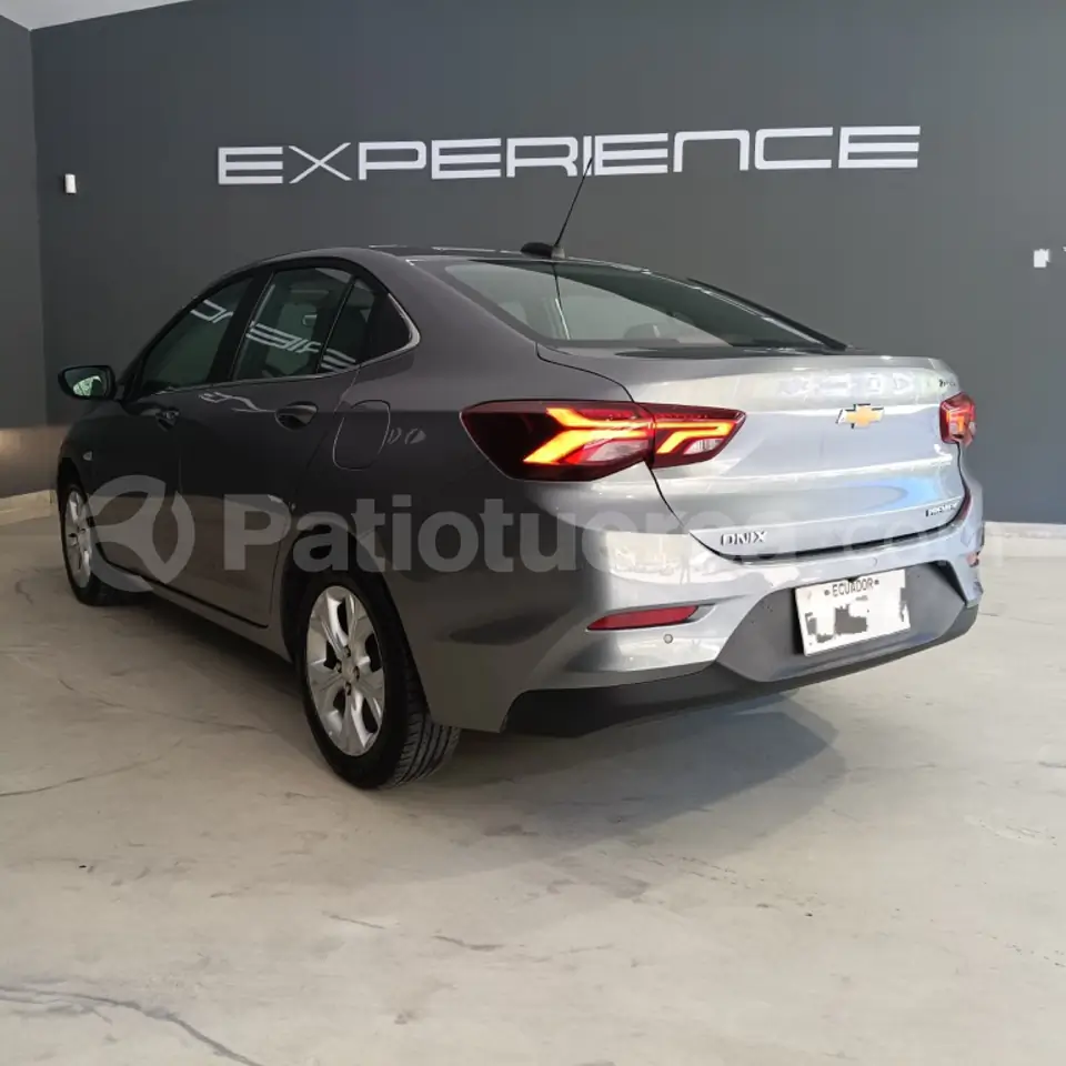 Foto 6 de Chevrolet ONIX PREMIER
