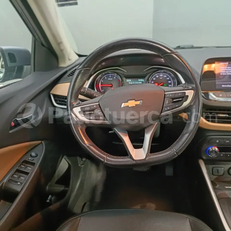 Foto 7 de Chevrolet ONIX PREMIER