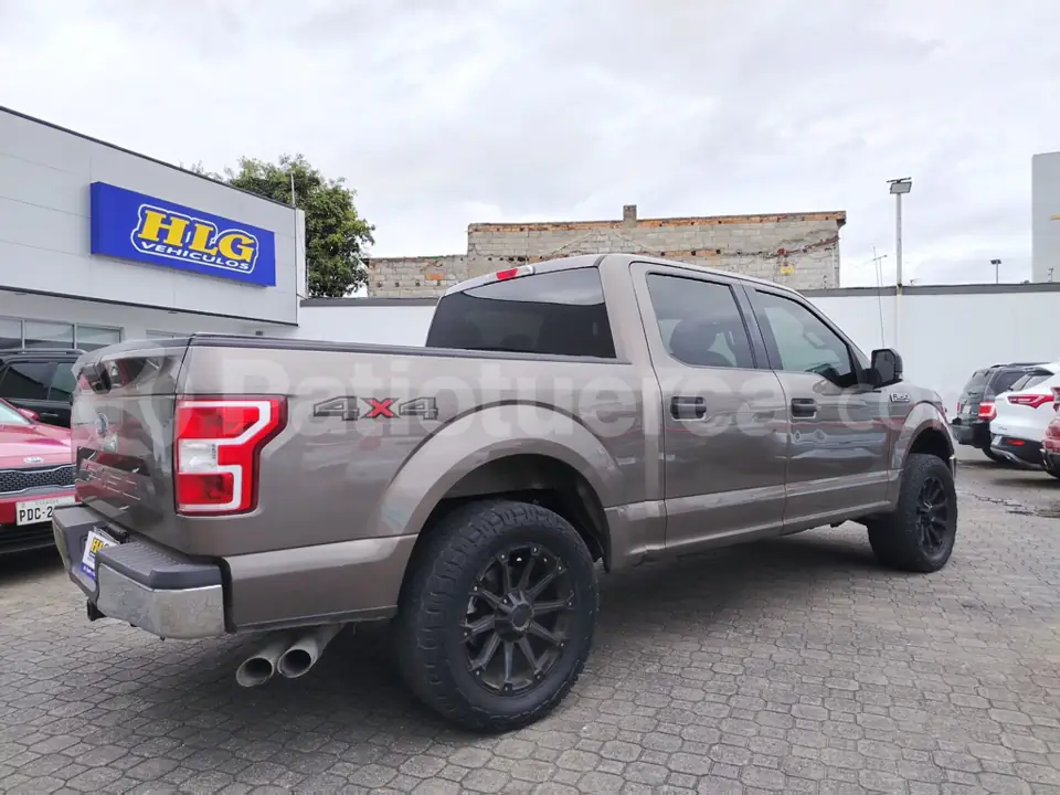 Foto 4 de Ford F150 DC 4X4