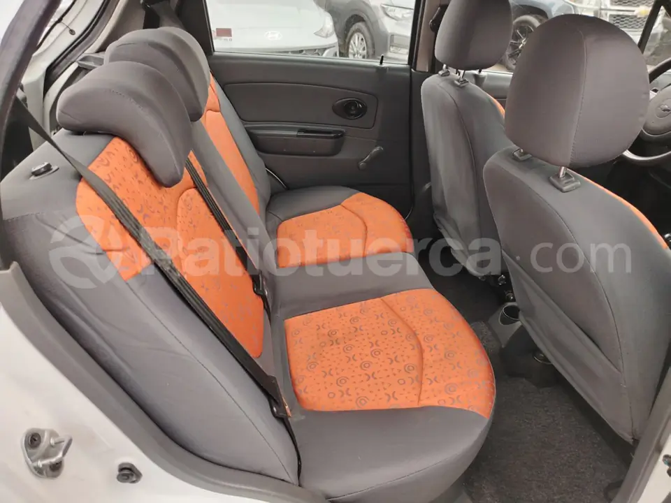 Foto 9 de Chevrolet Spark