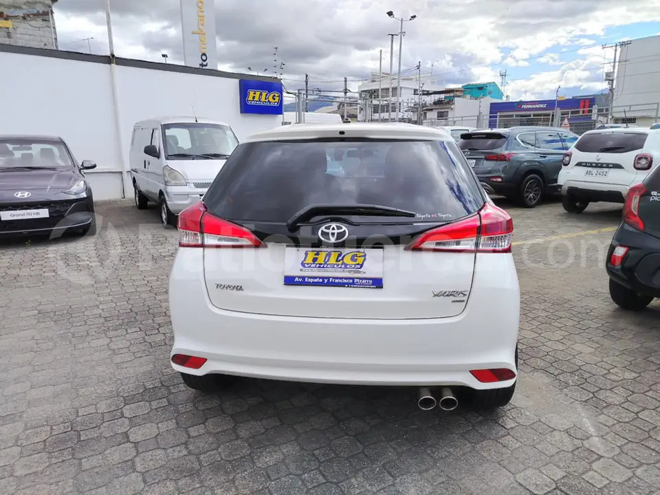 Foto 5 de Toyota Yaris