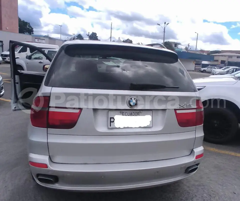 Foto 3 de BMW X5 4.8i