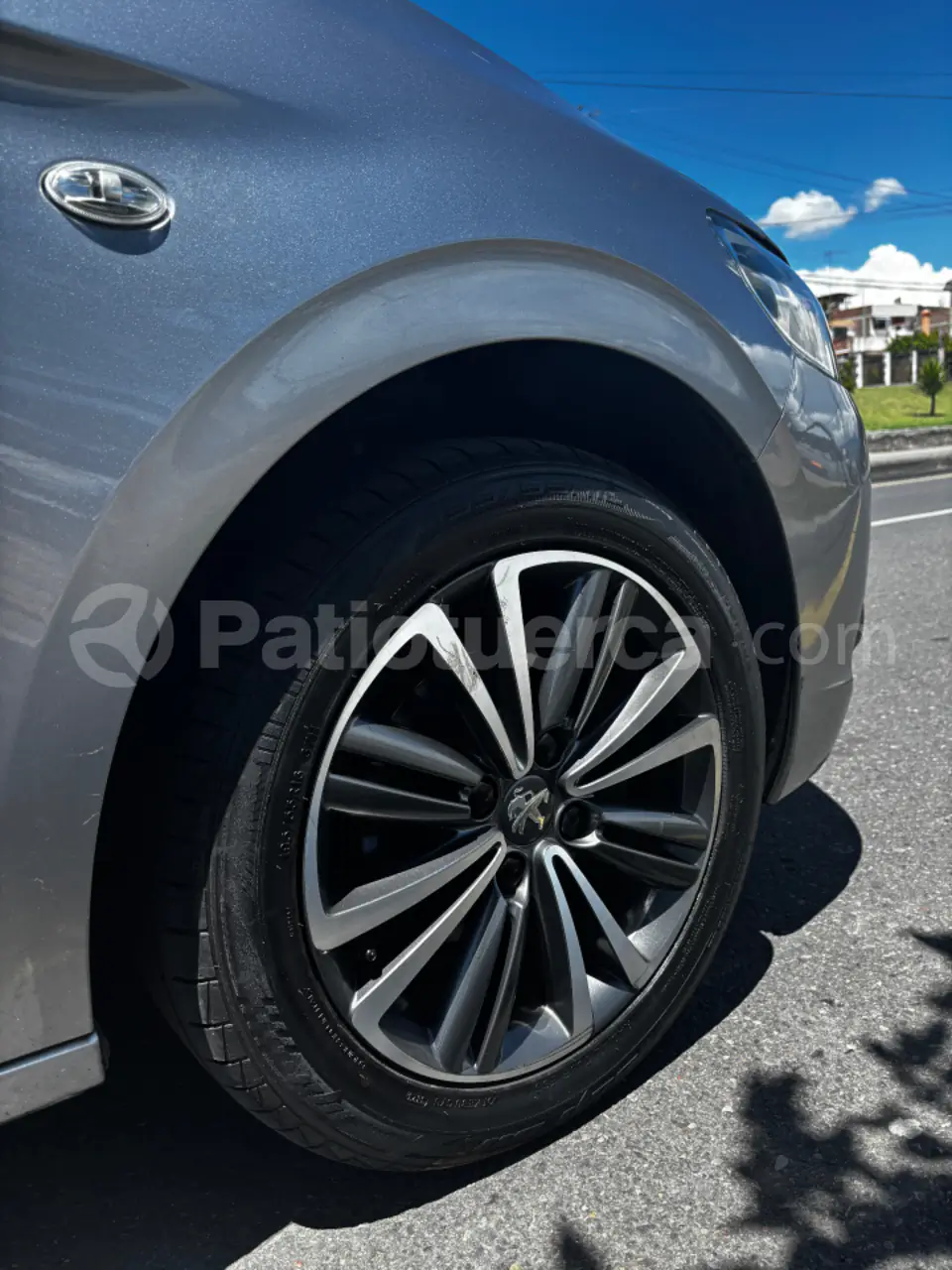 Foto 10 de Peugeot 301 Allure