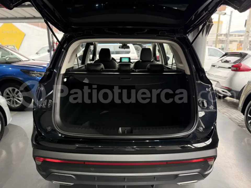 Foto 7 de Chevrolet Captiva LTZ