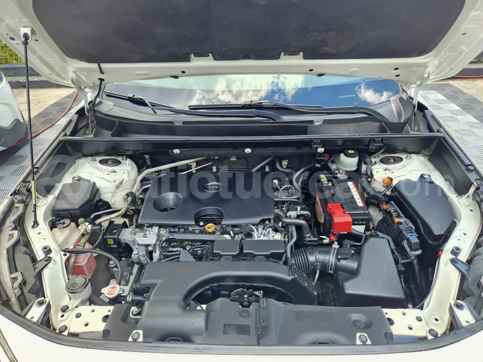 Foto 6 de Toyota RAV4 LS