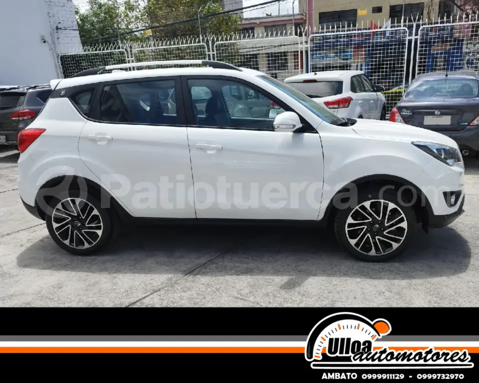 Foto 4 de Changan CS 35 Luxury