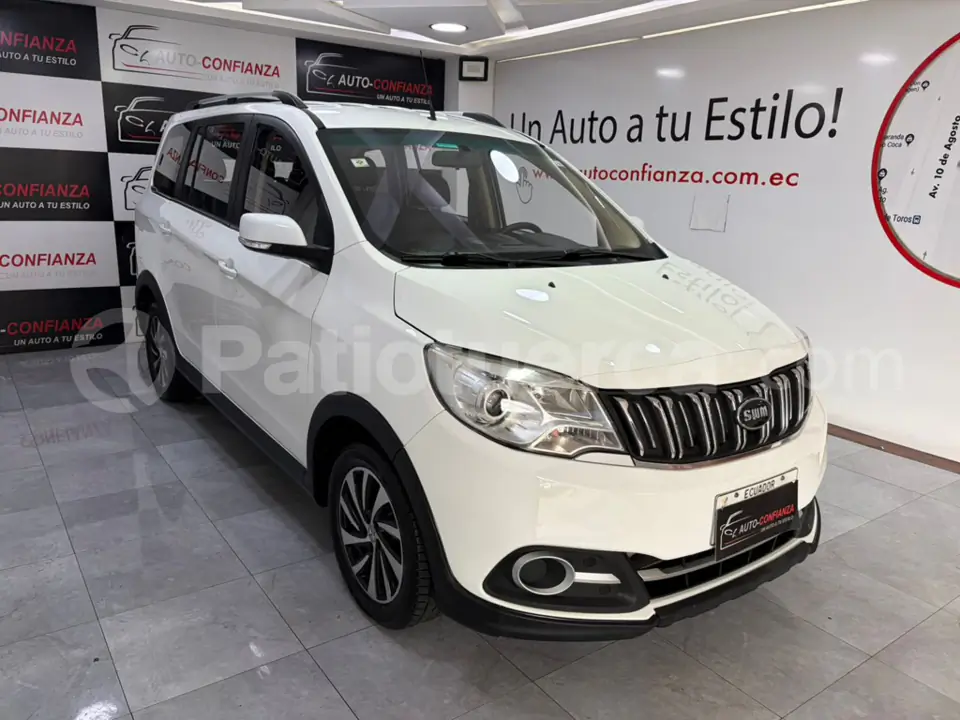 Foto 3 de Shineray MPV 750