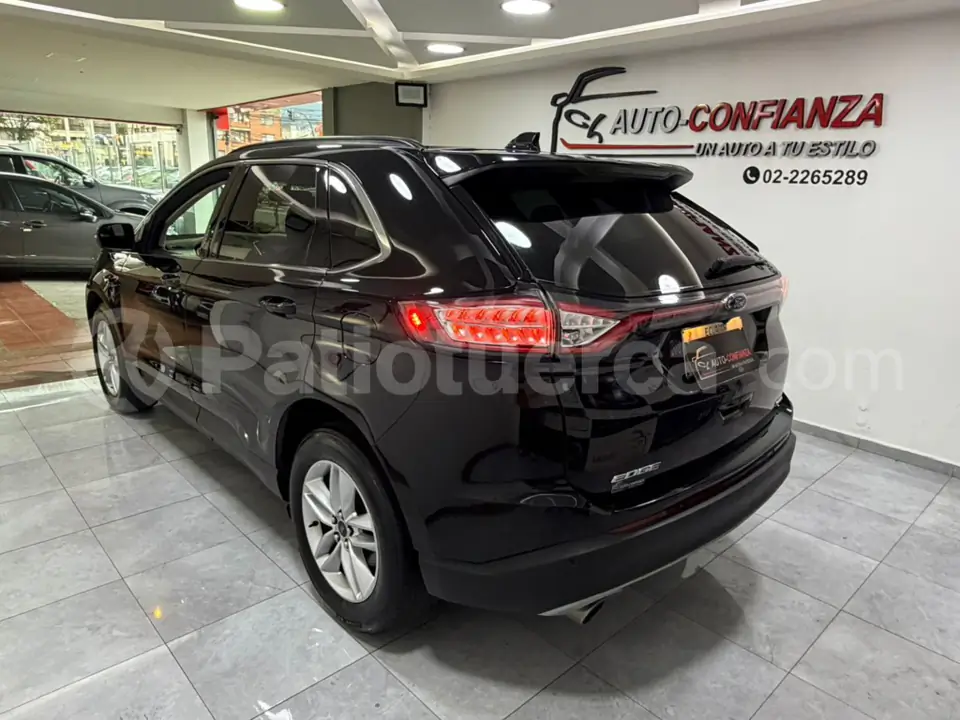 Foto 7 de Ford Edge SE