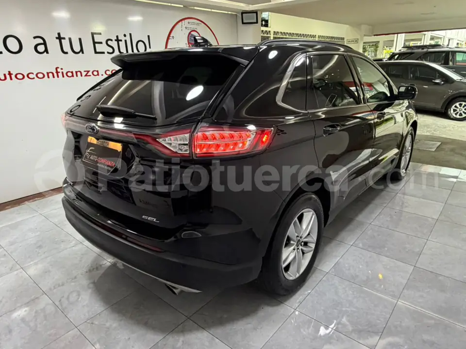 Foto 10 de Ford Edge SE