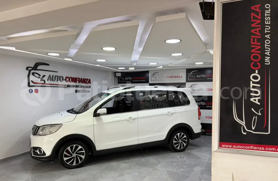 Foto 2 de Shineray MPV759