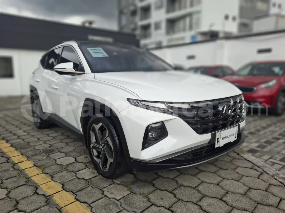 Foto 3 de Hyundai Tucson NX4E