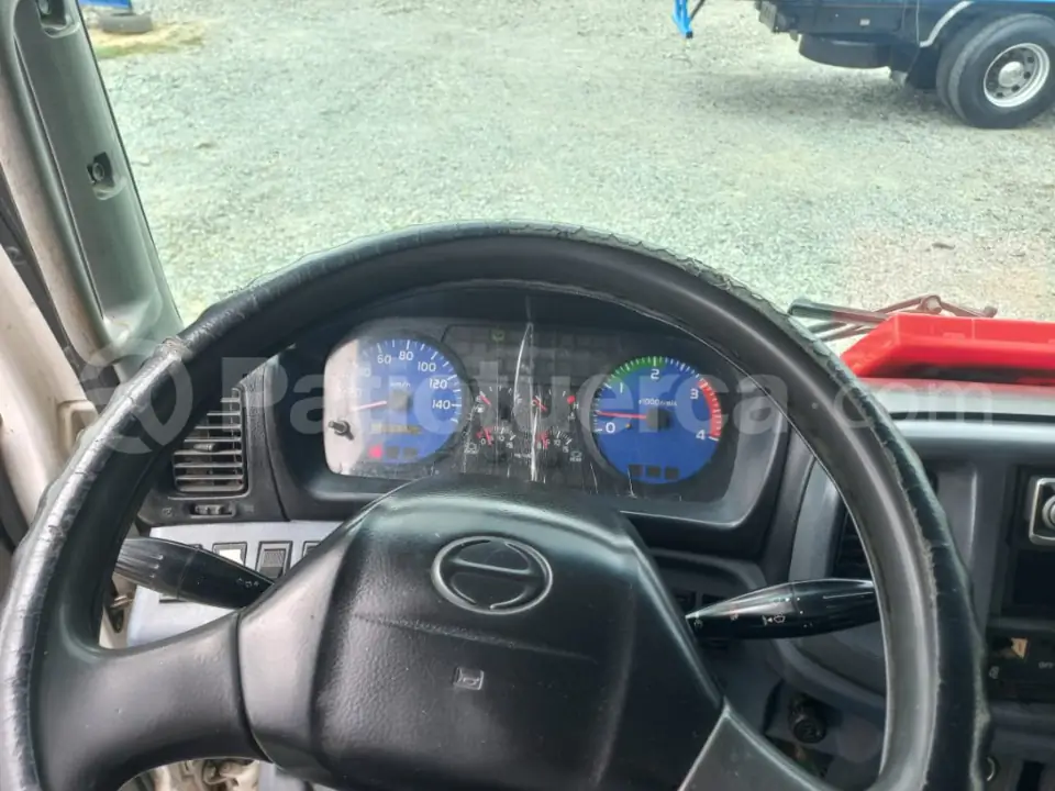 Foto 6 de Hino GH1JMUA